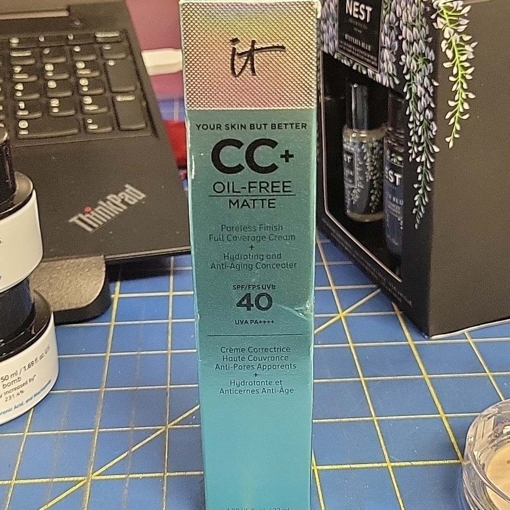 IT Cosmetics Cream Silver Foundation SPF NEW 32ml